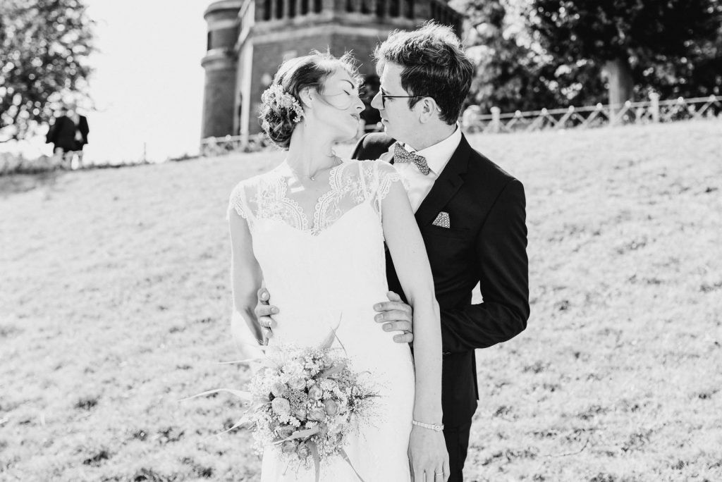 Hochzeitsfotografie am Leuchtturm in Kiel-Holtenau