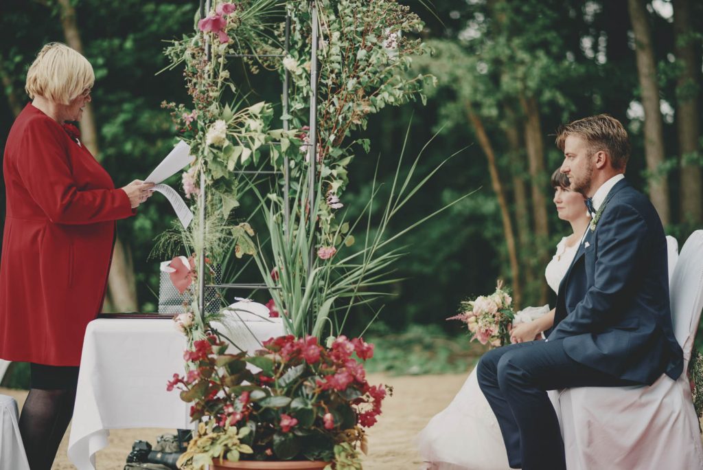 Hochzeitsfotografie Trauung Am See in Mecklenburg Vorpommern